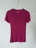 Estética Curva Lã Tencel delicada e macia Gola Henry top de malha de manga curta feminino de outono slim fit