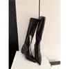 Otoño/Invierno 2026 Nuevo Dominante Mujer Madura Estilo Europeo/Americano Puntiagudos Tacones Altos Muestran Piernas Largas Botas de Caballero Botas Altas de Moda de Gama Alta