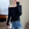 Blusa base feminina da moda, lã, outono/inverno, cor sólida, manga longa, novo estilo 2026, tricotada com decote de um ombro