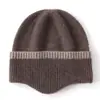 Suave y Pegajoso Cachemir Otoño/Invierno 2026 Nuevo Unisex Diseño de Bloques de Color Protección Auditiva Cálida Protección contra el Frío Gorro de Punto