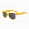 Novos óculos de sol beges da moda retrô Star coloridos como doce óculos de sol masculinos e femininos item essencial óculos para fotos à prova de sol
