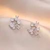 Aretes para Mujer, Aretes de Flor Corazón con Circonita Micro-pavimentada de Cobre, Nueva Moda de Nicho, Diseño Simple, Joyería de Temperamento y Versátil