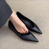Sapatos Rasos Estilo Minimalista Francês para Mulheres, Sapatos de Bico Fino com Temperamento, Sapatos de Boca Rasa para o Dia a Dia da Mulher, Cor de Chá com Leite Preto
