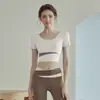 Conjunto de Roupas de Yoga Finas de Secagem Rápida para Verão para Mulheres com Bojos, Mangas Curtas, Cintura Alta, Controle de Barriga, Anti-Exposição e Adequado para Roupas de Fitness ao Ar Livre