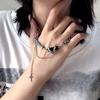 Pulsera de Moda Unisex Hip-Hop con Estrella Cruzada Entrelazada y Tachonada con Piedras Negras, Estilo de Lujo Ligero Europeo y Americano, Nicho