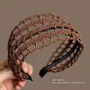 Faixa de cabelo de tecido plissado listrado simples retrô para outono e inverno para mulheres, faixa de cabelo de coroa alta com aba larga para lavar o rosto, acessório de cabeça para uso diário