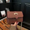 Bolsa Transversal Simples e Estilosa 2026 Primavera Nova Moda Bolsa de Ombro de Alto Valor Bolsa Quadrada Pequena Casual Bolsa de Mão Tendência