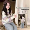 Suéter de Tricô Colorido Listrado com Gola Redonda Estilo Coreano para Meninas 2026 Novo Estiloso Conjunto Versátil Outono para Crianças Médio a Grande Tendência