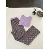 Pijama elegante de color morado suave, ajustado y de manga larga para mujer, nuevo conjunto de dos piezas para principios de otoño, pantalón largo con estampado de estrellas adelgazante, ropa de casa