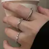 Anillo de Aleación, Anillo Liso Brillante Microincrustado para Mujer, Anillo Abierto de Lujo Ligero de Gama Alta para Dedo Índice, Anillo Exquisito y Elegante