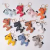 Accesorios de Moda de Alta Gama para el Año del Caballo: Colgante Pequeño de Caballo Regalo, Llavero Pequeño de Caballo para Coche, Accesorios para Bolsos y Ropa
