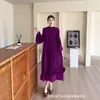 Miyake Miyake Europeu e Americano Transfronteiriço Tamanho Grande Plissado de Alta Qualidade Acessível Luxo Venda Direta da Fábrica Elegante Moderno Vestido Justo