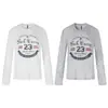 Yidao Vintage 2026 Otoño Nuevo Retro Americano Estampado de Letras Desgastado Holgado Casual Manga Larga Camiseta