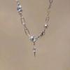 Collar de estrella de mango y piedra lunar para mujer, moderno, atractivo, con cadena de clavícula, diseño de nicho, accesorios de celebridades en línea de alta calidad.