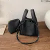 Bolsas de Moda de Diseño de Nicho para Madre e Hija de Este Año 2025 Nuevo Estilo Bolsos de Mujer Elegantes Versátiles Bolsos Cruzados Bolso de Mano Bolso Cubo