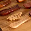 Suporte de Hashi Estilo Japonês de Madeira Madeira Maciça Prato de Hotel Suporte de Hashi Apoio de Hashi Almofada de Hashi para Casa Prateleira de Armazenamento de Cozinha Atacado
