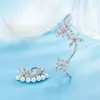 Presilhas de Orelha de Elfo Floco de Neve para Mulheres Sem Orelhas Furadas, Novo Estilo de Luxo, Design Elegante de Nicho Outono e Inverno, Ear Cuff de Pérola Imitação