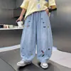 Jeans Finos de Verano para Niños 2026 Pantalones Nuevos Ropa de Verano para Niños Grandes Pantalones Repelentes de Mosquitos de Seda de Hielo Transpirables Frescos Elegantes Modernos