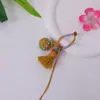 Llavero de Nudo de Diamante Graduado de Hortensia Exquisito Tejido a Mano Colgante Anti-Pérdida para Bolso Adorno de Borla Colorida