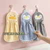 Toalha coral fleece absorvente vaso sanitário fofa infantil pendurar jardim de infância cozinha toalha uma geração de cabelo