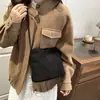 Diseño de Nicho Moda Retro Versátil Bolso de Hombro Cruzado para Viajes Diarios para Mujer Modelo Nuevo 2026 Bolso tipo Cubo con Textura de Alta Calidad