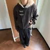 Casaco de Algodão de Inverno Masculino com Fechamento Diagonal, Gola de Pelo Estilo Americano, Botões de Chifre, Capuz e um Toque de Luxo