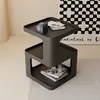 Mesa lateral de luxo leve, sofá de sala de estar para apartamento pequeno, mini mesa de centro, mesa de cabeceira para quarto, prateleira de armazenamento simples e moderna, mesa pequena