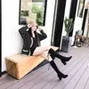 Botas Elásticas Ajustadas de Tacón Alto Estilo Francés Botas Altas que no se Caen Botas por Encima de la Rodilla Nuevo Estilo Otoño e Invierno 2025 Tacones Gruesos Pequeños