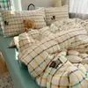 Conjunto de Quatro Peças de Gaze Dupla Nível Bebê e Materno Tipo Nuvem Classe A, Roupa de Cama Individual para Dormitório em Gaze de Algodão, Amigável à Pele e Adequado para Todas as Estações, Conjunto de Roupa de Cama de 4 Peças