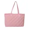 Este invierno Nuevo bolso de mano simple de nicho para mujer 2023 Invierno nuevo bolso de hombro moderno de moda