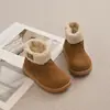 Botas de nieve para niños 2026 invierno nuevo estilo zapatos de algodón para niñas con forro polar y felpa gruesa botines botas antideslizantes para exteriores