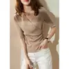 Ropa Nueva para Mujer 2025 Primavera y Verano Tops de Cuello en V Tejidos Asimétricos Camisetas de Manga Corta Europeas Ajustadas y de Moda