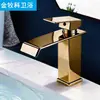 Grifo de Lavabo Caliente y Frío de Acero Inoxidable Personalizado Grifo de Cascada Dorado Grifo para Lavabo Encimera de Baño