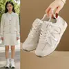 Zapatillas Blancas para Mujer 2026 para Otoño, con Aumento de Altura Oculto, Zapatillas Deportivas Casuales de Moda para Estudiantes Femeninas, Zapatillas Versátiles de Estilo Urbano Ld1221