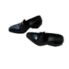 Mocasines cuadrados de estilo retro francés para mujer, zapatos negros de charol sin cordones para ir al trabajo con tacones altos gruesos y diseño para aumentar la altura