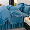 2026 Nuevo Juego de Cama de Terciopelo de Leche Color Sólido Estilo Coreano con Encaje Faldón de Cama y Sábana Ajustada Juego de Cuatro Piezas Funda de Edredón Individual Transmisión en Vivo