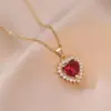 Collar de Amor Rubí para Mujer de Alta Gama Combinable Moda Colgante Microincrustado Tono Vibrante Celebrum en Vivo Suministro Transfronterizo