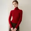 Nuevo suéter de cachemira pura para mujer de otoño e invierno, jersey de cuello alto apilado sin costuras, suéter de punto simple ajustado