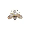 Broche de Pérola DIY Feminino de Alta Qualidade Acessível Luxo Nicho Alta Qualidade Abelha Borboleta Alfinete Corsage Roupas Terno Acessórios