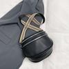 Bolso bandolera personalizado estilo coreano con correa ancha para el hombro 2024 Nuevo Moda de alta belleza Sencillo Gran capacidad Bandolera Bolso cuadrado pequeño