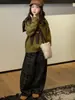 Nova coleção de outono para meninas: Conjunto de suéter tipo xale estilo coreano, calça xadrez larga e grossa, top de tricô com gola redonda