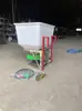 Triciclo Espalhador de Fertilizante Elétrico Todo em Aço Inoxidável Gancho 12V Espalhador de Fertilizante Grande Espalhador de Fertilizante Montado na Frente do Trator