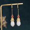 Aretes de Magnolia de Jade Hetian Imitación con Perla Aretes de Estilo Chino para Combinar con Hanfu y Cheongsam