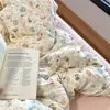 Algodón Puro de Grado A Hilo de Doble Capa Grado Materno e Infantil Juego de Ropa de Cama de Cuatro Piezas Sábana de Cama con Dibujos Animados Estilo de Dibujos Animados Estilo Pequeño Aroma