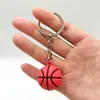 Llavero figura creativa de 2.7 cm de fútbol, baloncesto, béisbol, colgante para pareja de coche, bolsa, venta al por mayor