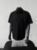 Camiseta tipo polo de manga corta con hombros rectos y retazos estilo americano para hombre, nuevo modelo de verano con diseño de capa de aire, top moderno de media manga