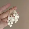 Brincos femininos de alta qualidade, estilo novo 2024, brincos de flor exagerados únicos, design de nicho, brincos de temperamento