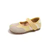 Sapatos Sociais Femininos Mary Jane Pequenos de Couro 2025 Verão Novo Sapatos Individuais Antiderrapantes Infantis Respiráveis Casuais para Bebê
