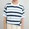 Camiseta Casual Masculina Listrada Versátil Tendência Manga Curta Camisa Básica Masculina Gola Redonda Manga Meia Manga Novo Modelo 2025
