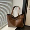 2025 Moda Otoño Nuevo Diseño Tela de PU Bolso de Hombro Nuevo Bolso de Mujer de Moda Versátil Bolso Simple